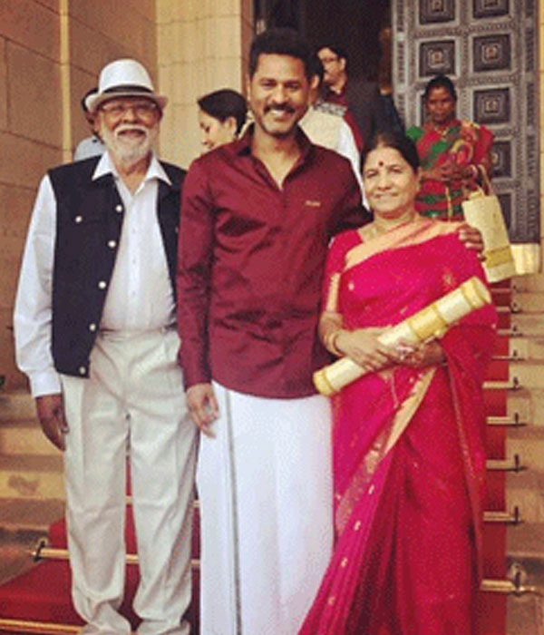 Prabhu Deva with his Parents