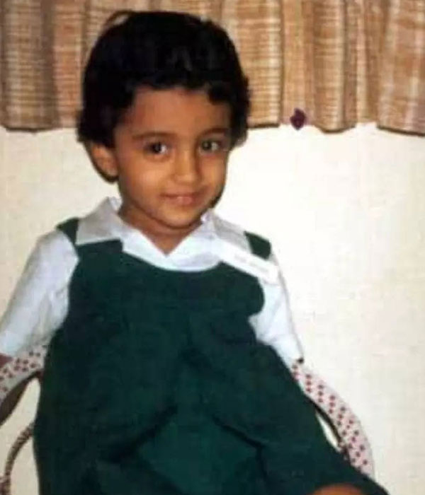 Trisha Krishnan Childhood Picture