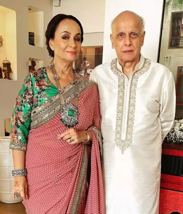 Pooja Bhatt Step Mother & Father (Mahesh Bhatt)