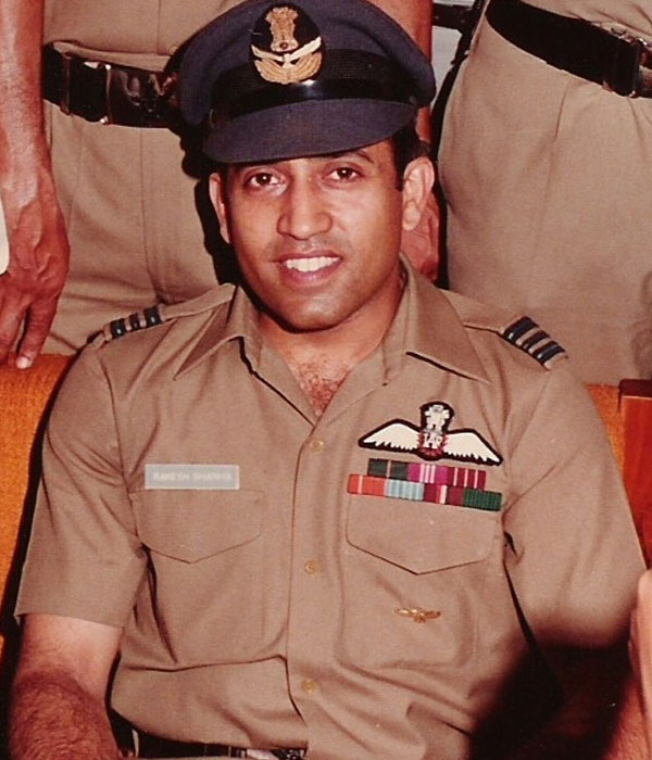Rakesh Sharma Young Age Picture