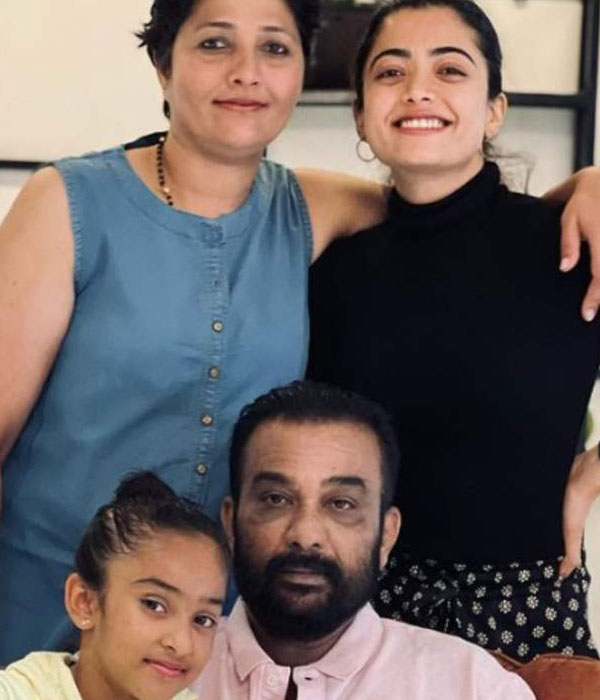 Rashmika Mandanna Family Picture
