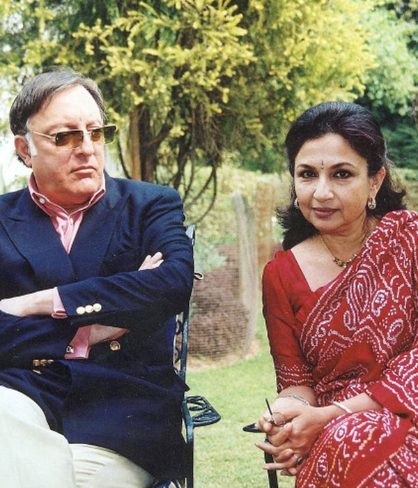 Sharmila Tagore with his Husband (Mansoor Ali Khan Pataudi)