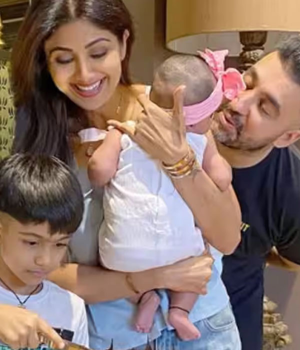 Shilpa Shetty with his Husband and Children