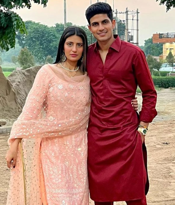 Shubman Gill with her Sister (Shahneel Gill)