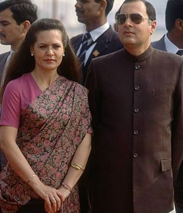 Sonia Gandhi with his Husband (Rajiv Gandhi)