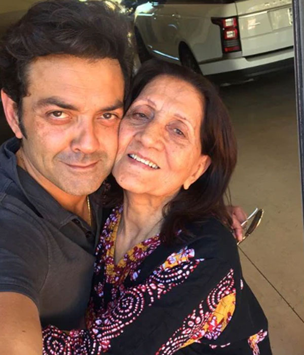 Sunny Deol Mother and Brother (Bobby Deol)