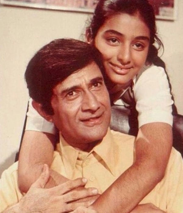 Tabu with her Father (Jamal Hashmi)