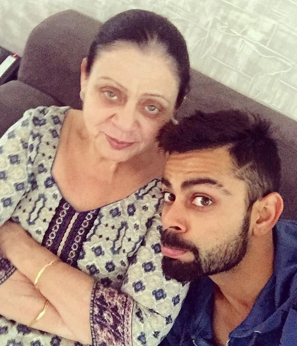 Virat Kohli with his Mother (Saroj Kohli)