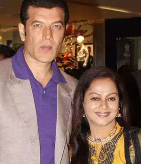 Aditya Pancholi With is Wife Picture