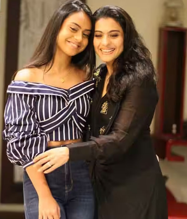 Ajay Devgn Wife and Daughter (Nysa)