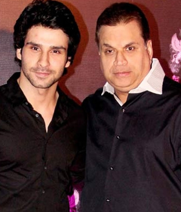 Girish kumar With is Father Picture
