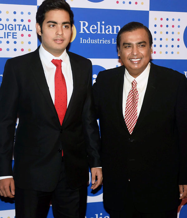 Mukesh Ambani with his Son (Akash Ambani)