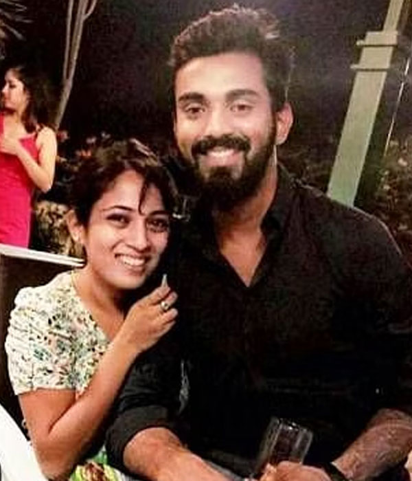 Kannanur Lokesh Rahul With his Sister Picture
