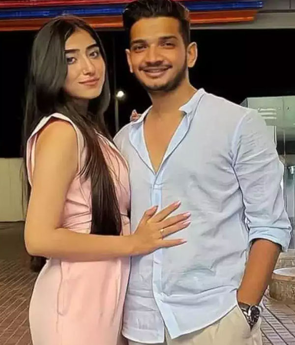 Munawar Faruqui with his Girlfriend (Nazila Sistaishi)