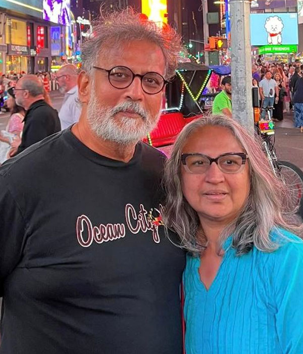 Tushar Gandhi With his Wife Picture