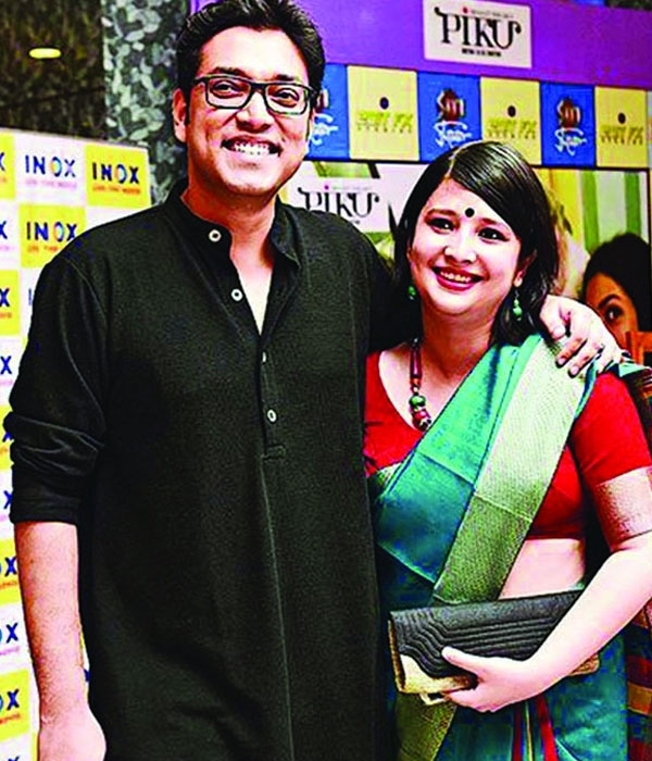 Anupam Roy With his Wife Picture