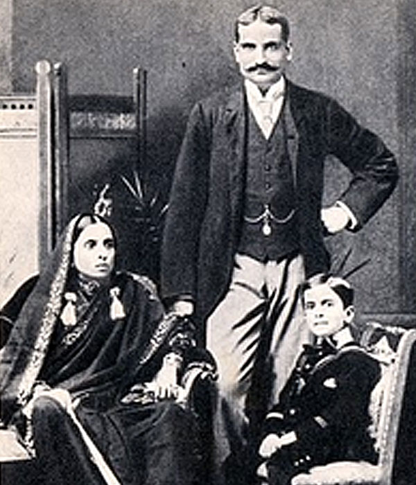 Jawaharlal Nehru With his Parents Picture