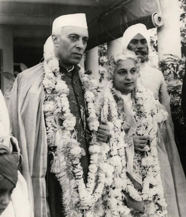 Jawaharlal Nehru With his Sister Picture