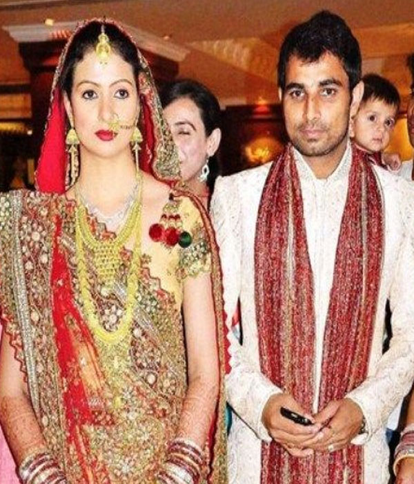 Mohammed Shami With his Wife Picture