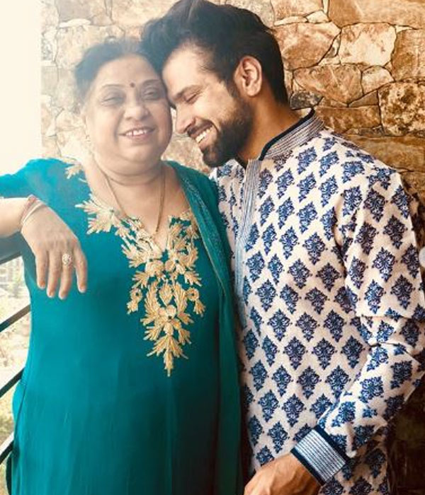 Rithvik Dhanjani With his Mother Picture