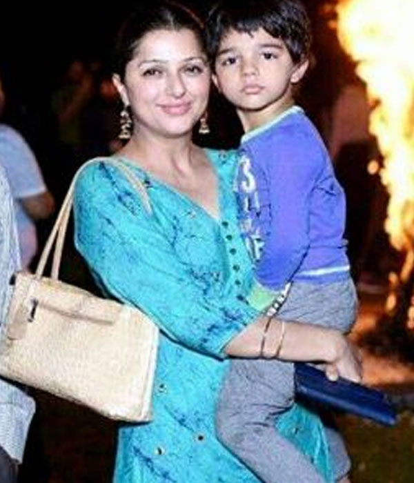 Bhumika Chawla With her Son Picture