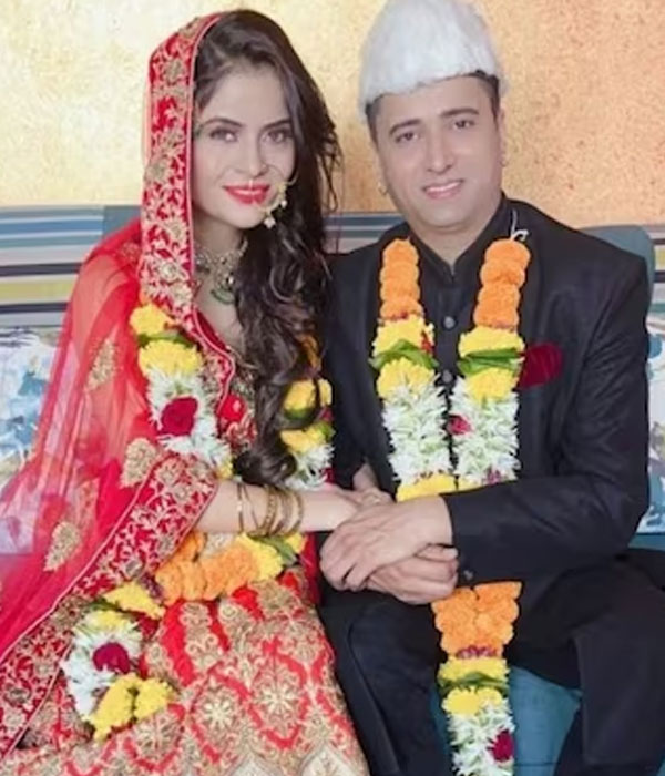 Gehana Vasisth With her Husband Picture