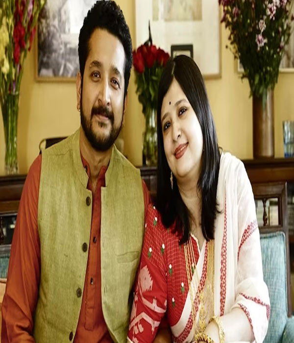 Piya Chakraborty With her Husband Picture