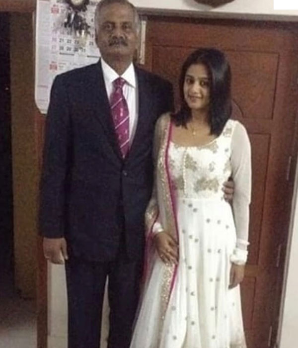 Priyamani With her Father Picture