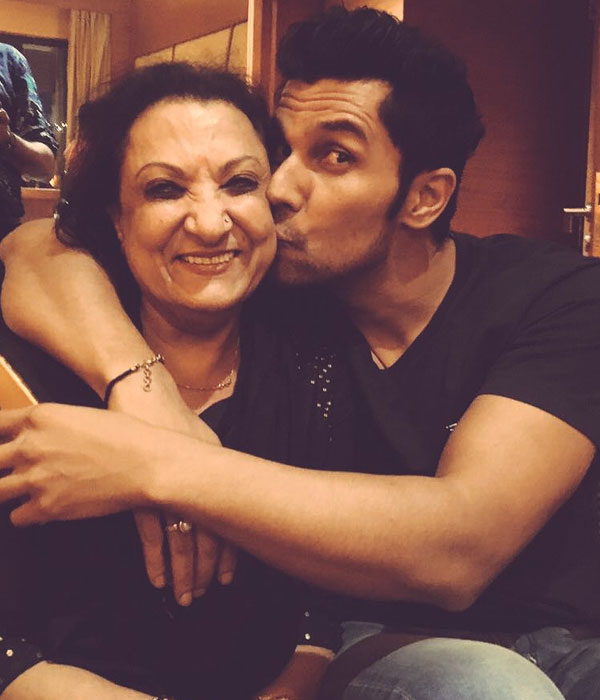 Randeep Hooda With his Mother Picture
